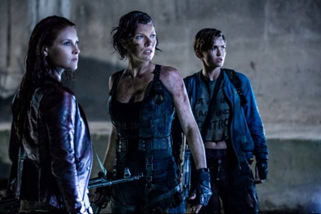 Alice Wants To Kill All Zombies In New Resident Evil: The Final Chapter Clip