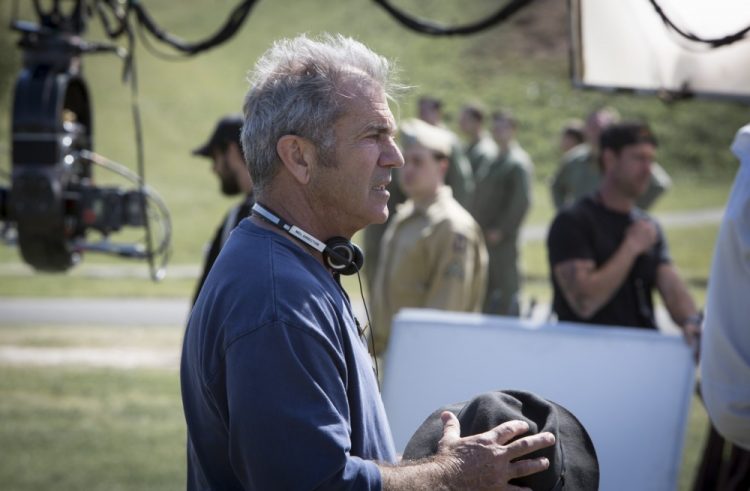 Warner Bros. Eyeing Mel Gibson For DC Comics Sequel