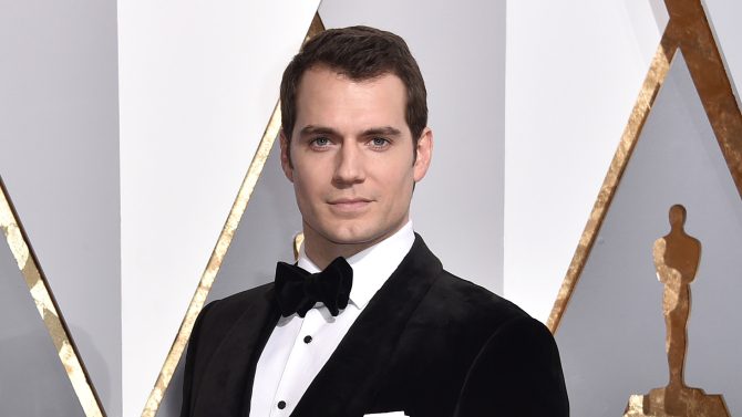 Henry Cavill ‘Chooses To Accept’ Mission: Impossible 6 Role