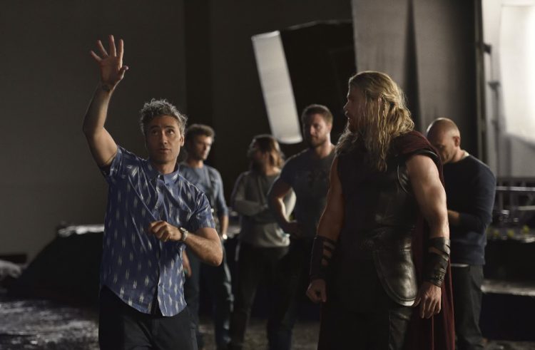 The First Thor: Ragnarok Images Are Here!