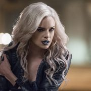 Killer Frost Is On The Loose In This Sneak Peek At The Flash 3×19