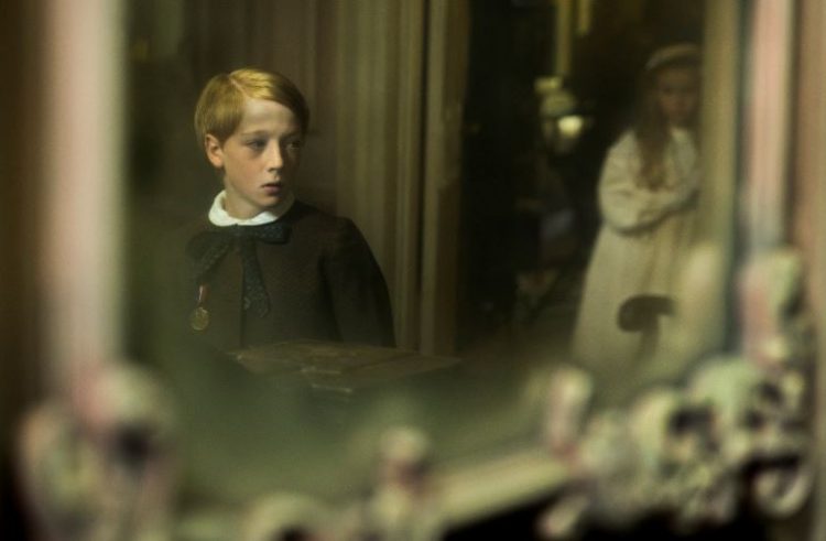 First Image Arrives From Lenny Abrahamson’s The Little Stranger
