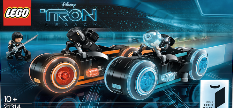 Check Out This Amazing LEGO TRON Set!