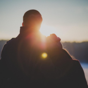 How to Arrange a Romantic Date with Your Husband If the Child Is at Home
